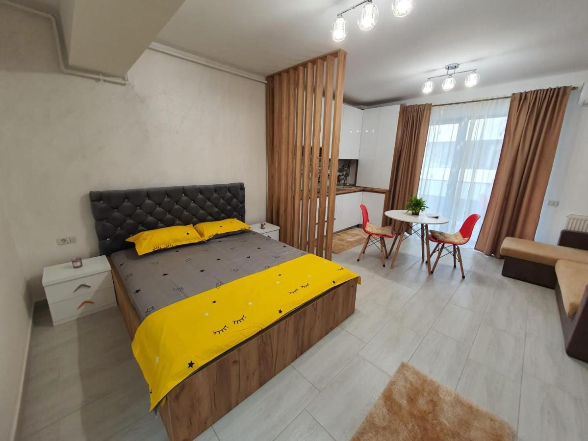 Listone' Apartment 12 Mamaia Nord Năvodari المظهر الخارجي الصورة